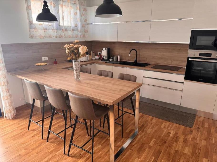 La Maison De Monique Policoro Dış mekan fotoğraf